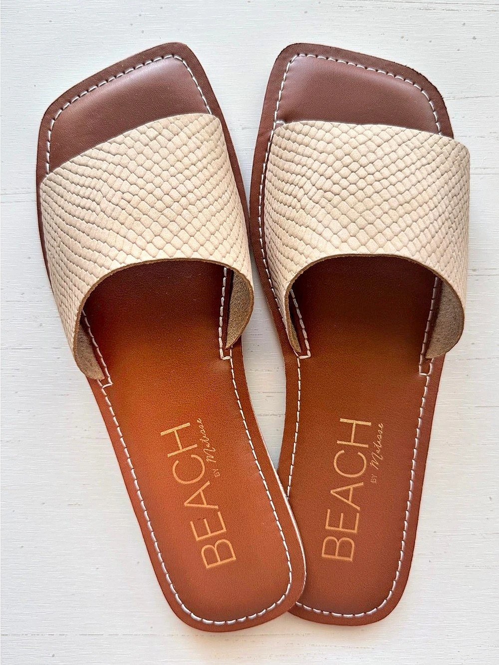 Beach by Matisse Bali Slide Sandals Brown & Beige Like New
